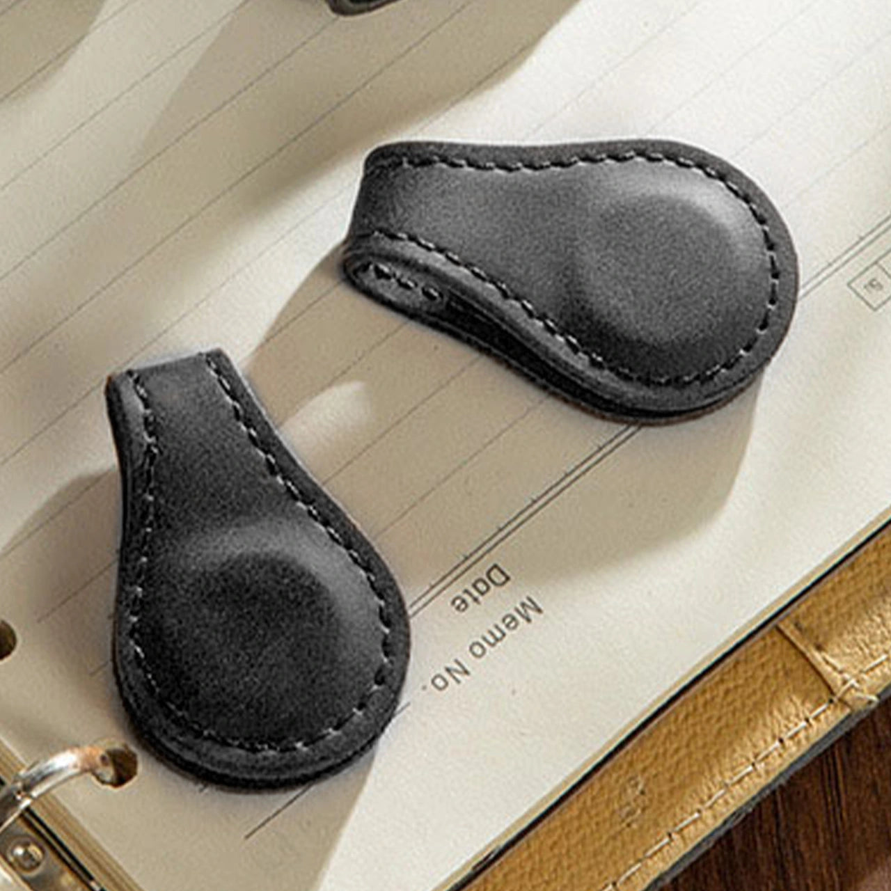 Black Leather Magnetic Bookmark (5pcs)